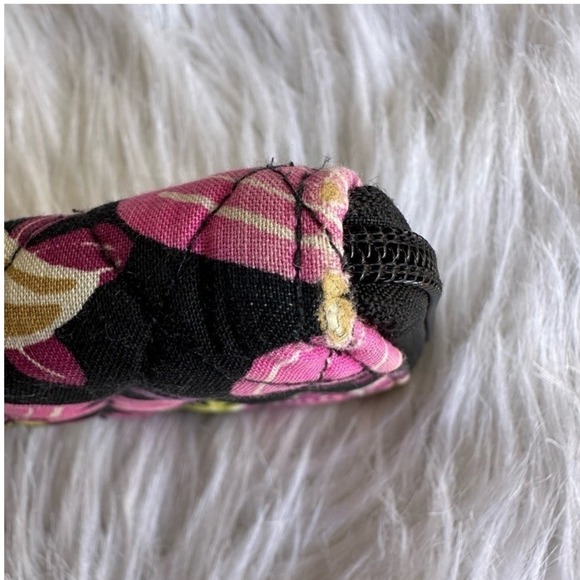 Vera Bradley Wallet Coin Purse Quilted Floral Zip Around Black Pink Green Zip - Picture 7 of 12